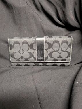 Coach Signature Black Fold-Over Wallet